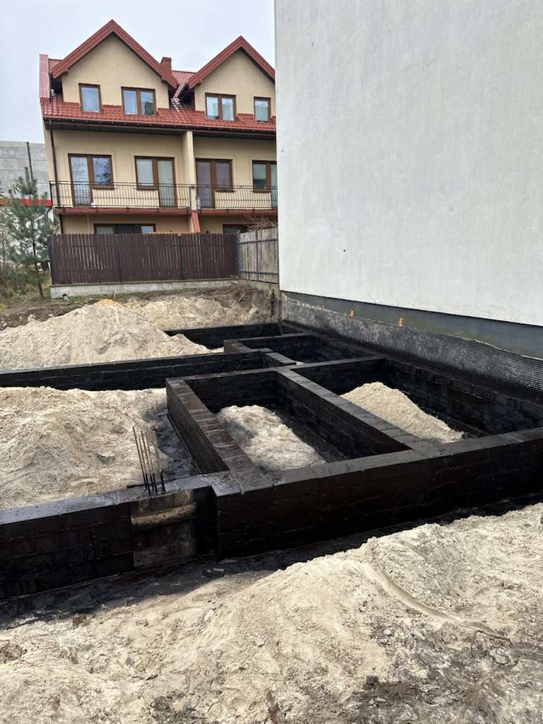 0c545161 1458 4e4b 8d9e 7d2a7b3cb99c